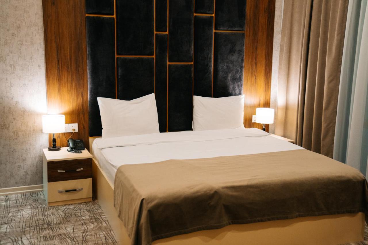 The Clocktower Hotel Μπακού Εξωτερικό φωτογραφία